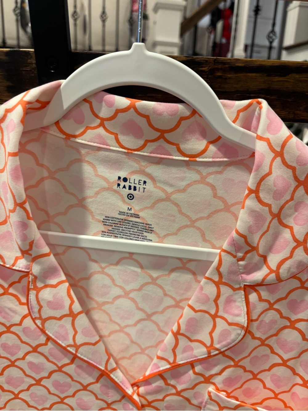 Roller Rabbit Pink & Orange Geometric Button-Up Top and Shorts - Size Medium NWT - Picture 4 of 6